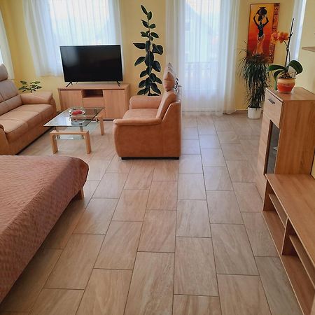 Apartmanhaz King Hévíz Exterior foto