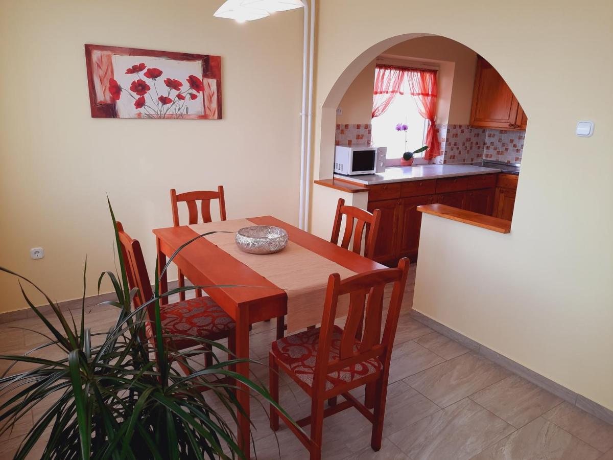 Apartmanhaz King Hévíz Exterior foto