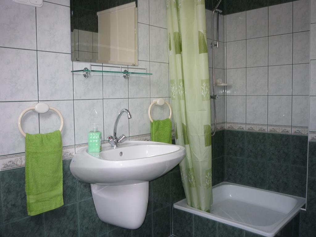 Apartmanhaz King Hévíz Exterior foto